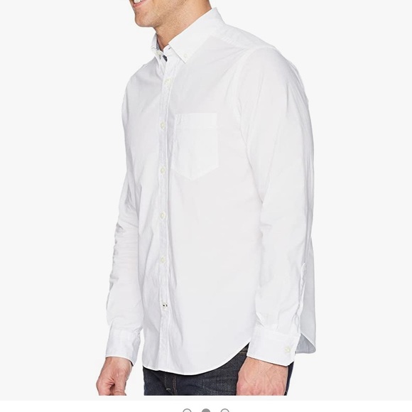 Nautica Classic Fit Buttondown Shirt - Picture 1 of 12
